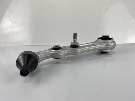 OEM Standaard Maat Rubber en Staal Voorste Onderste Ophanging Draagarm met 18 Maanden Garantie voor Mercedes W205