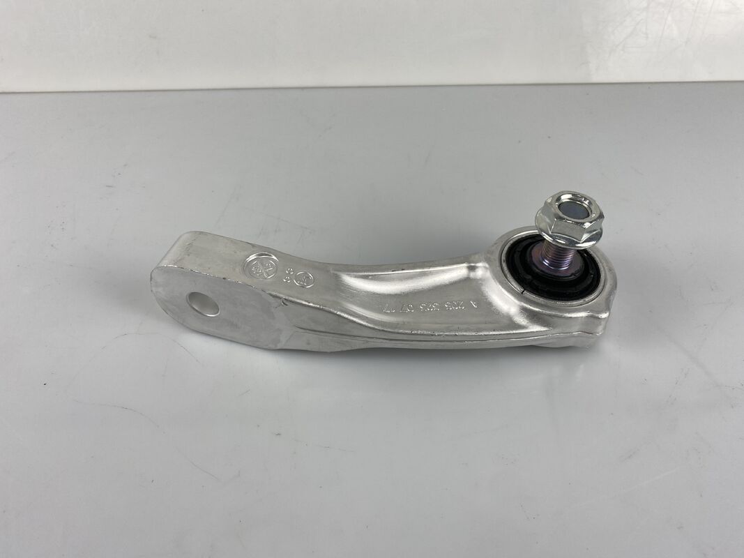 Mercedes W205 C200 C250 OEM Standard Size Control Arm met rubber en staal materiaal en 18 maanden garantie
