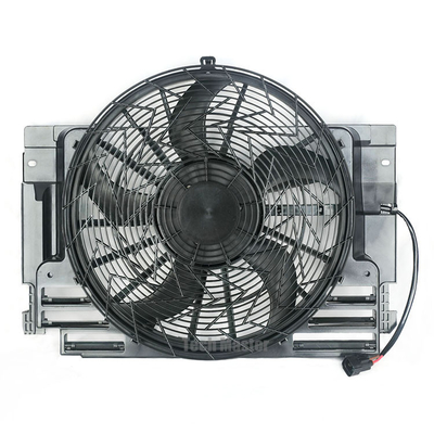 64546921381 64546921940 Elektrische Koelventilatorassemblage voor de Motor van BMW X5 E53 400W het Koelen de Vervanging van de Ventilatorassemblage